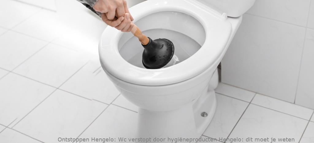 Wc verstopt door hygiëneproducten Hengelo: dit moet je weten